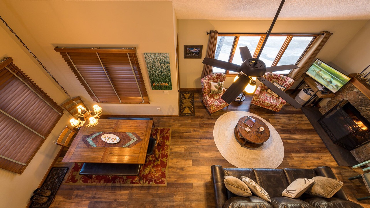 Photo of Livingroom in Aspen Brook