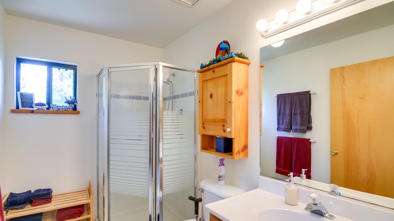 Photo of Bathroom in Twin Creek Village