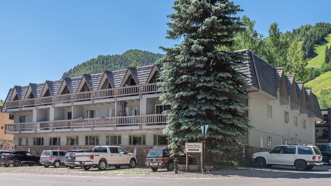 Photo of Others in Aspen