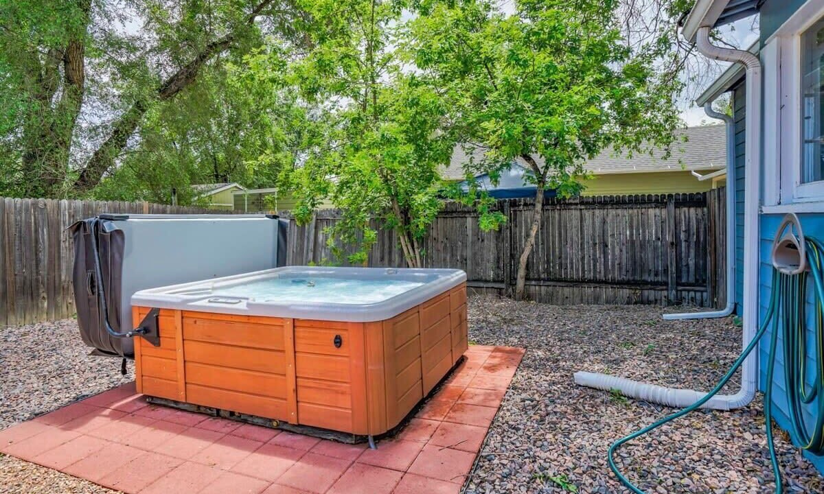 Photo of Patio Balcony in Central Colorado Springs