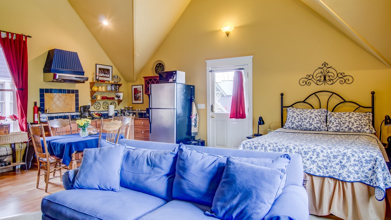 Photo of Livingroom in Longmont