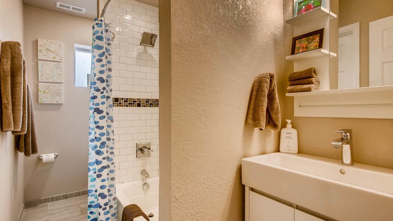 Photo of Bathroom in Speer