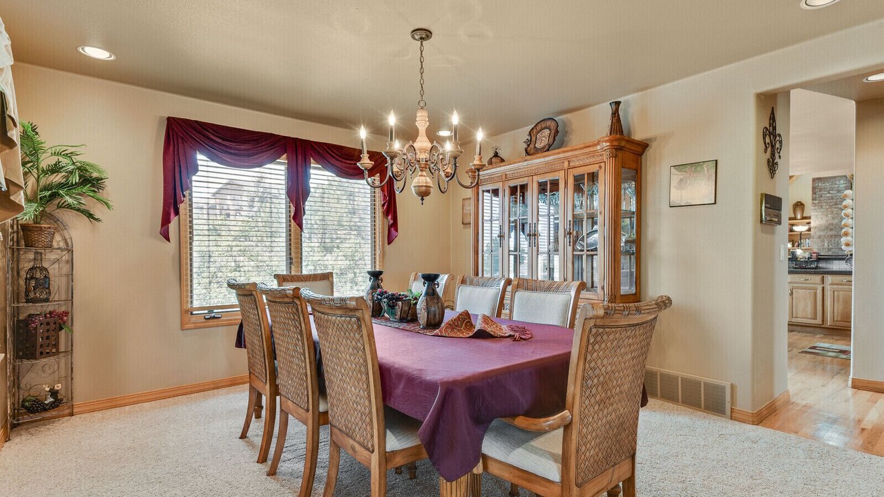 Photo of Bedroom in Mountain Shadows