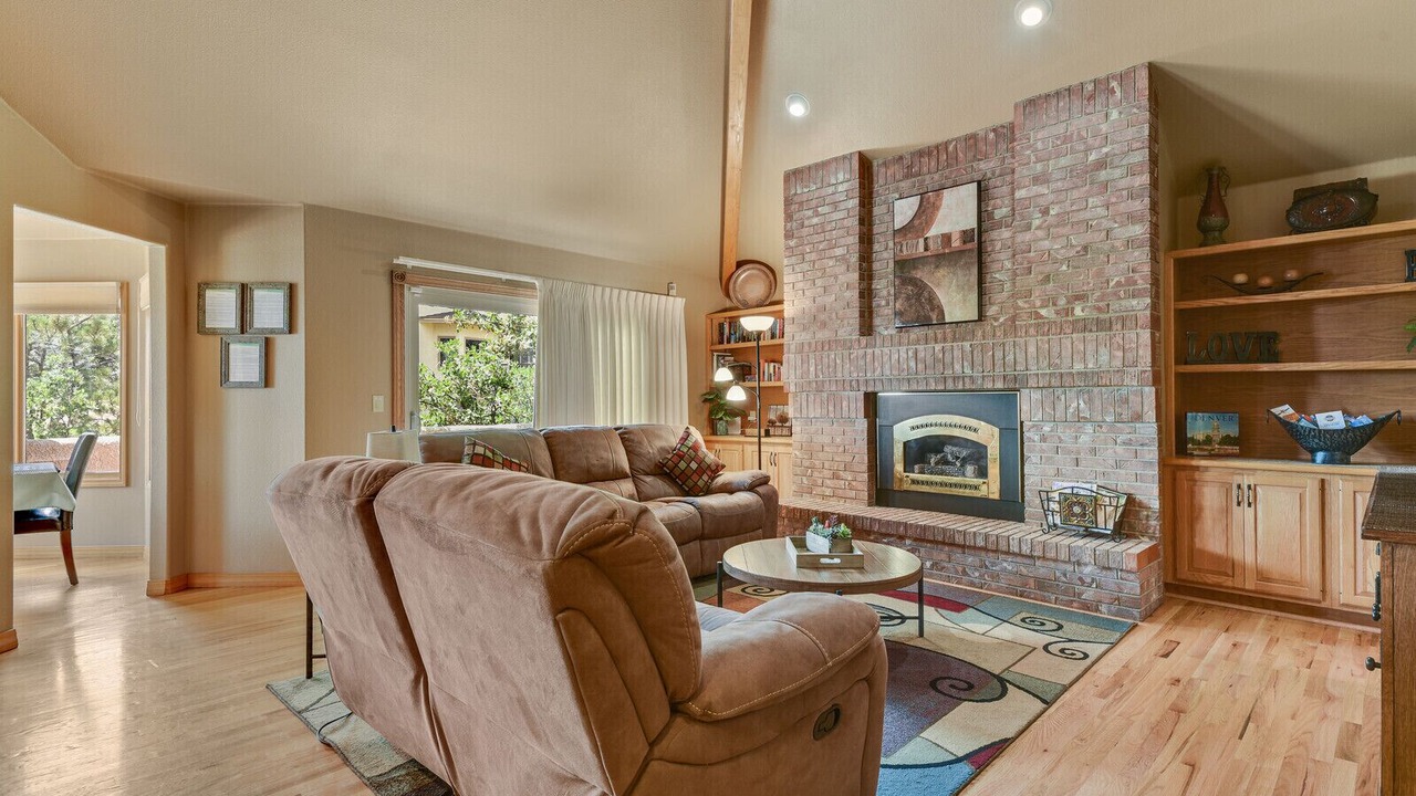 Photo of Bedroom in Mountain Shadows