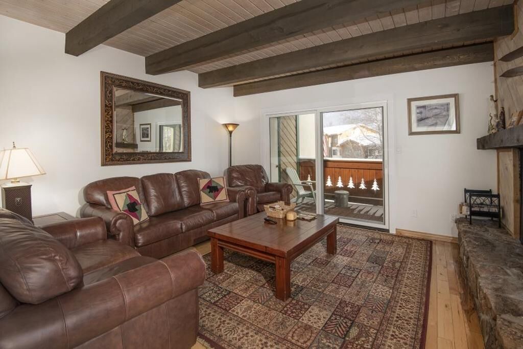 Photo of Livingroom in Vail