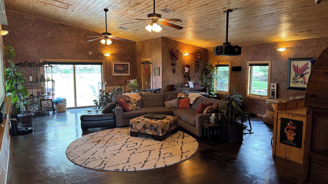 Photo of Livingroom in Hermosa