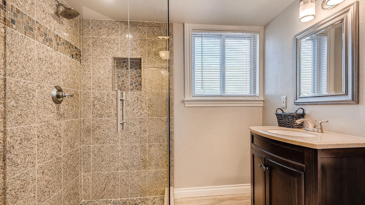 Photo of Bathroom in Sable Altura Chambers