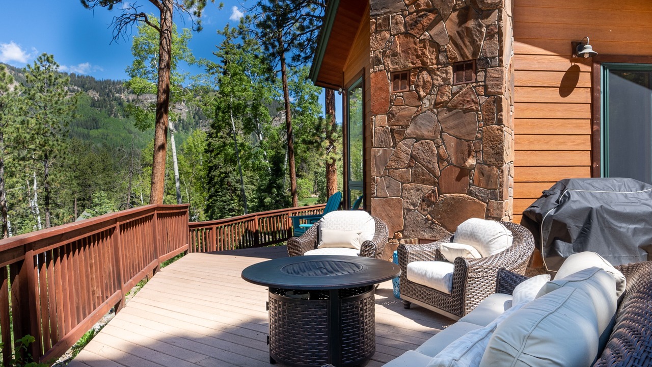 Photo of Patio Balcony in Purgatory