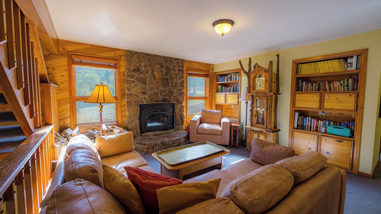 Photo of Livingroom in Pine