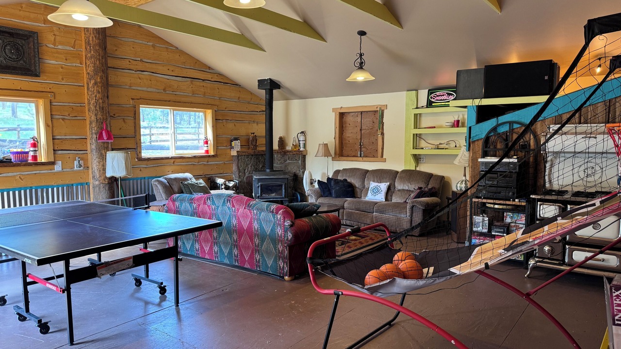 Photo of Bedroom in Pine