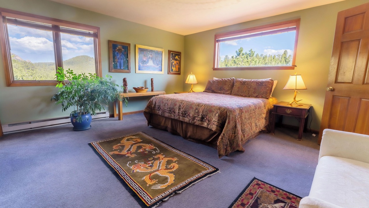 Photo of Bedroom in Pine