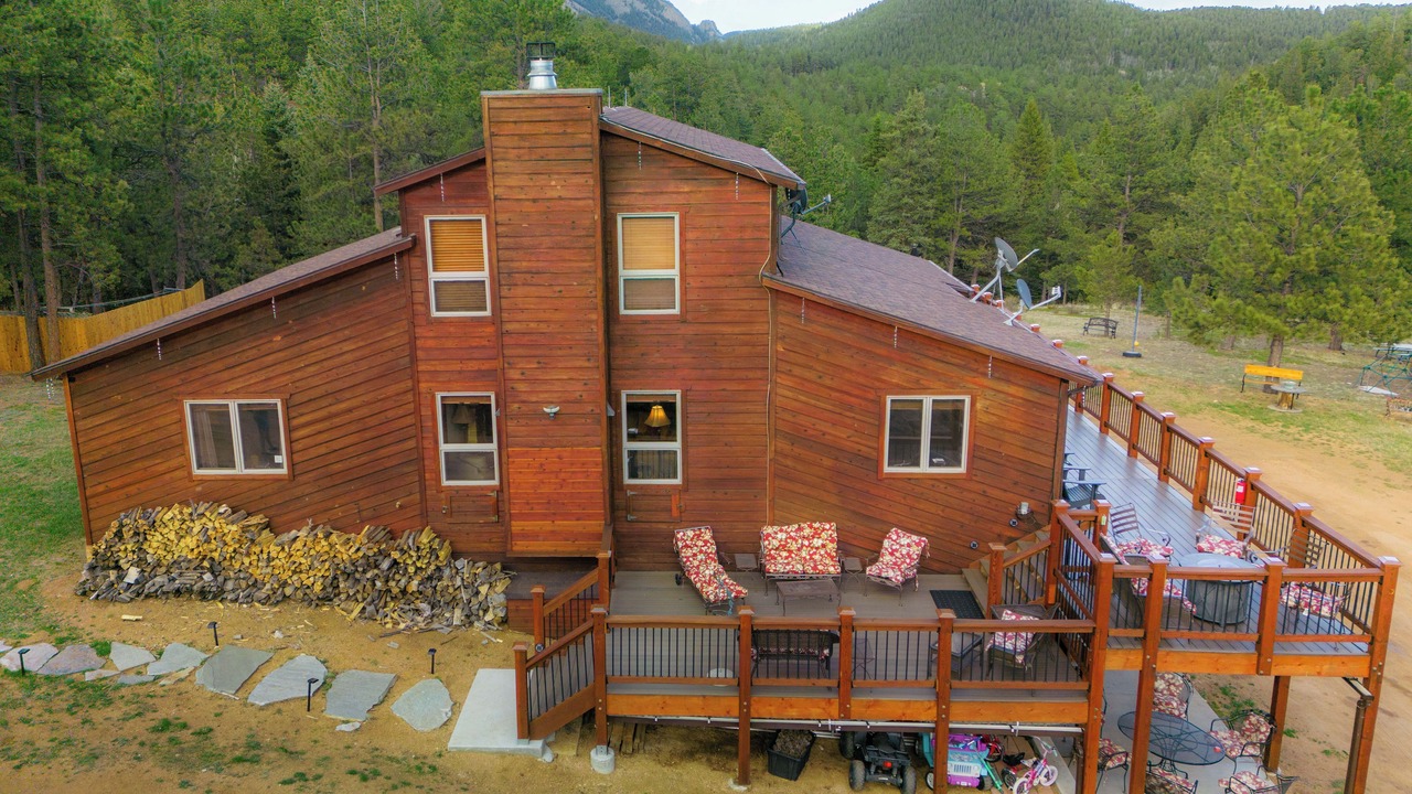 Photo of Outdoor in Pine