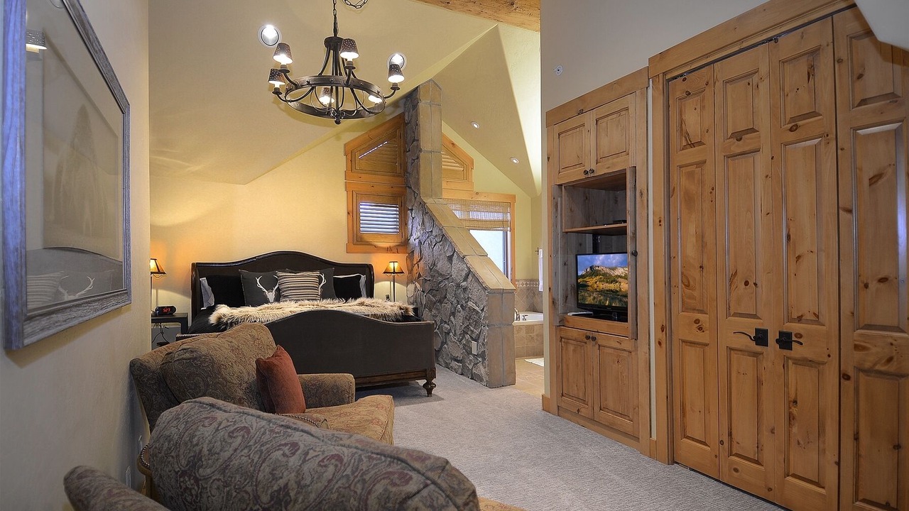Photo of Bedroom in Crested Butte