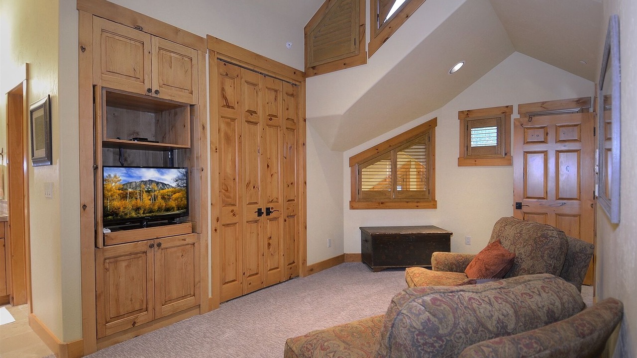 Photo of Livingroom in Crested Butte