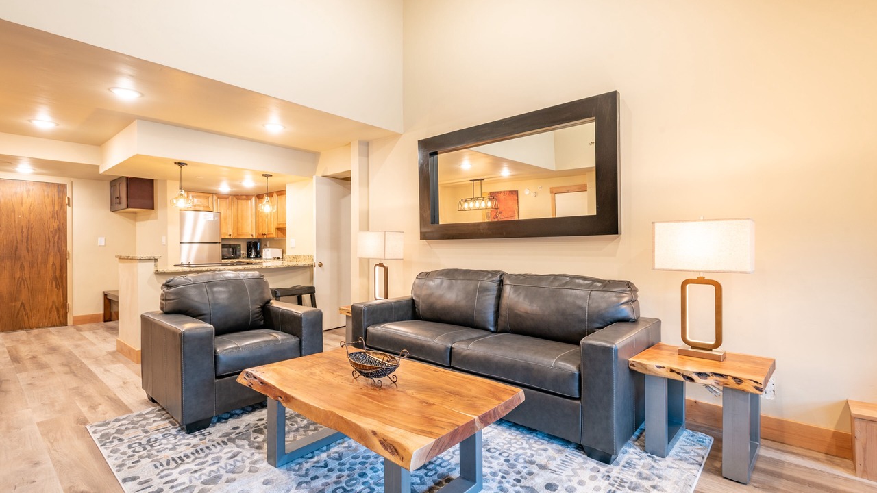 Photo of Livingroom in Copper Mountain Village