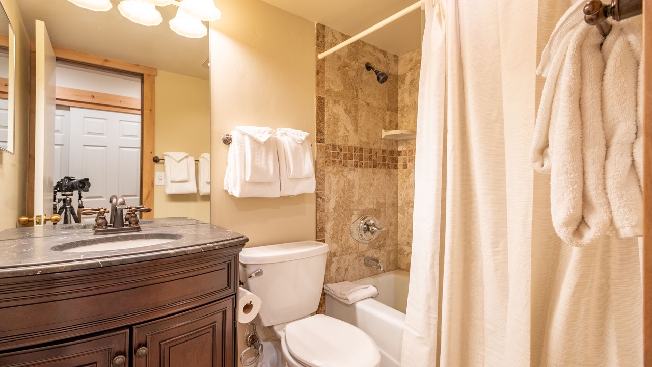 Photo of Bathroom in Copper Mountain Village