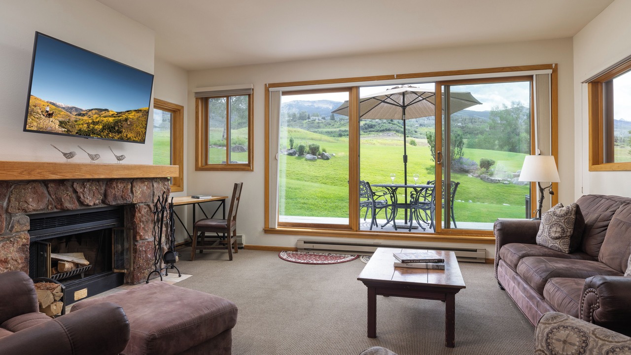 Photo of Livingroom in Snowmass Village