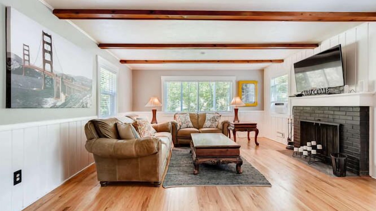 Photo of Bedroom in Broadmoor