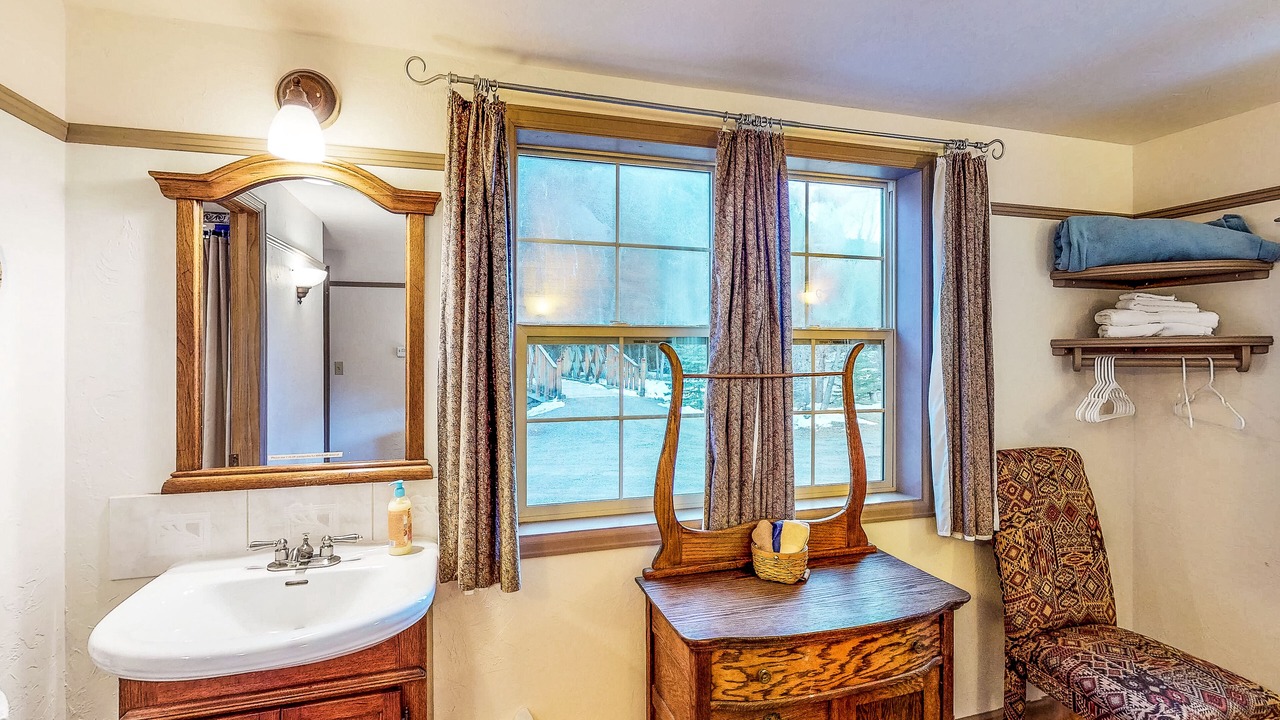 Photo of Bathroom in South Fork