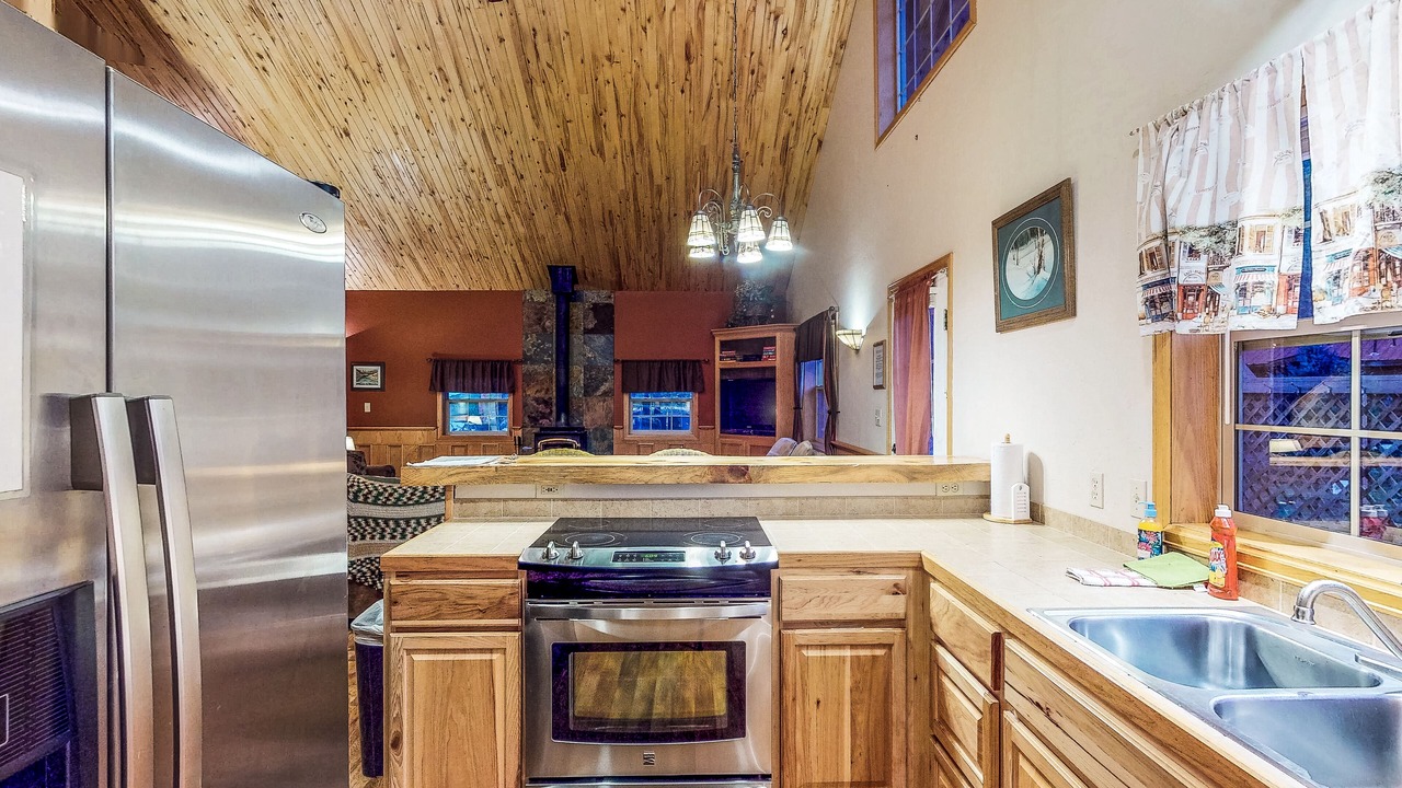 Photo of Kitchen in South Fork