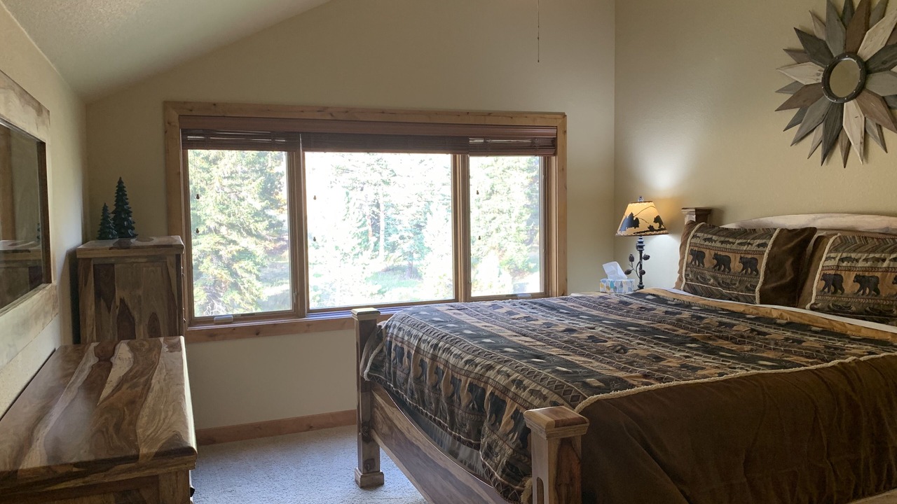 Photo of Bedroom in Estes Park