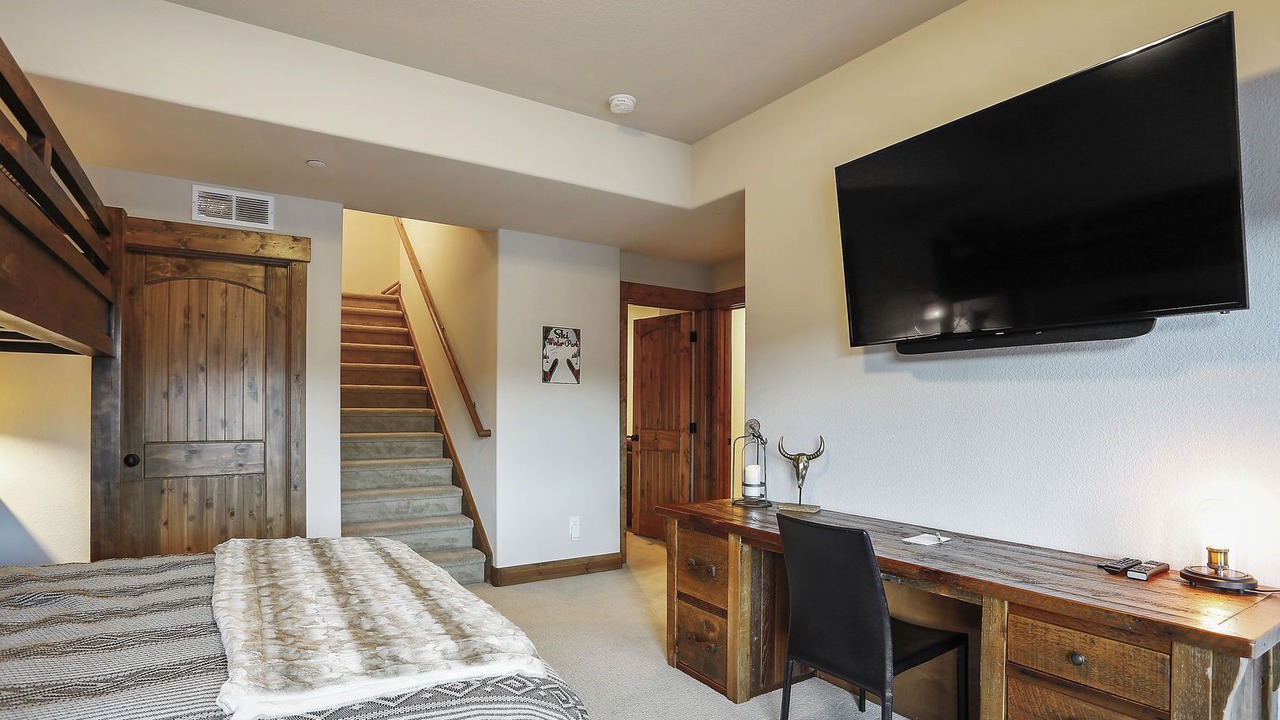 Photo of Bedroom in Rendezvous
