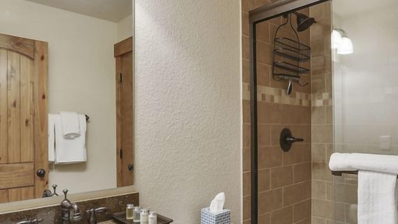Photo of Bathroom in Rendezvous