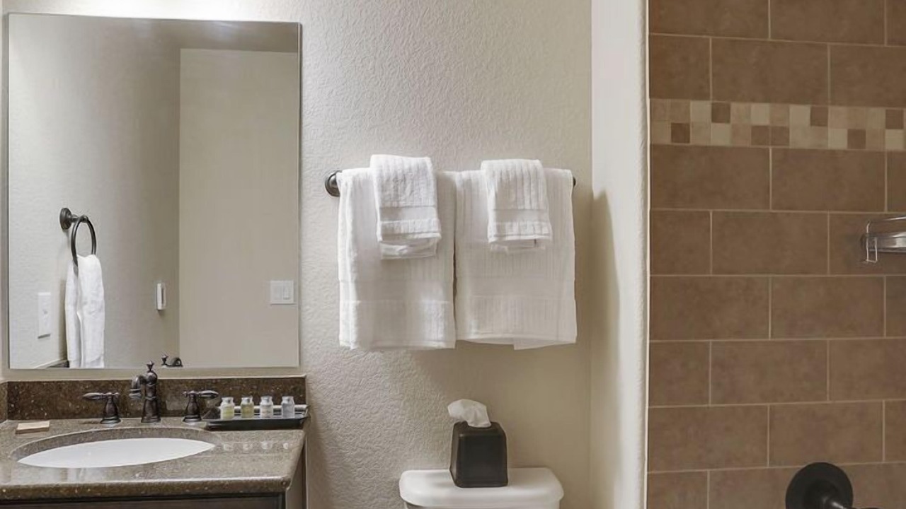 Photo of Bathroom in Rendezvous