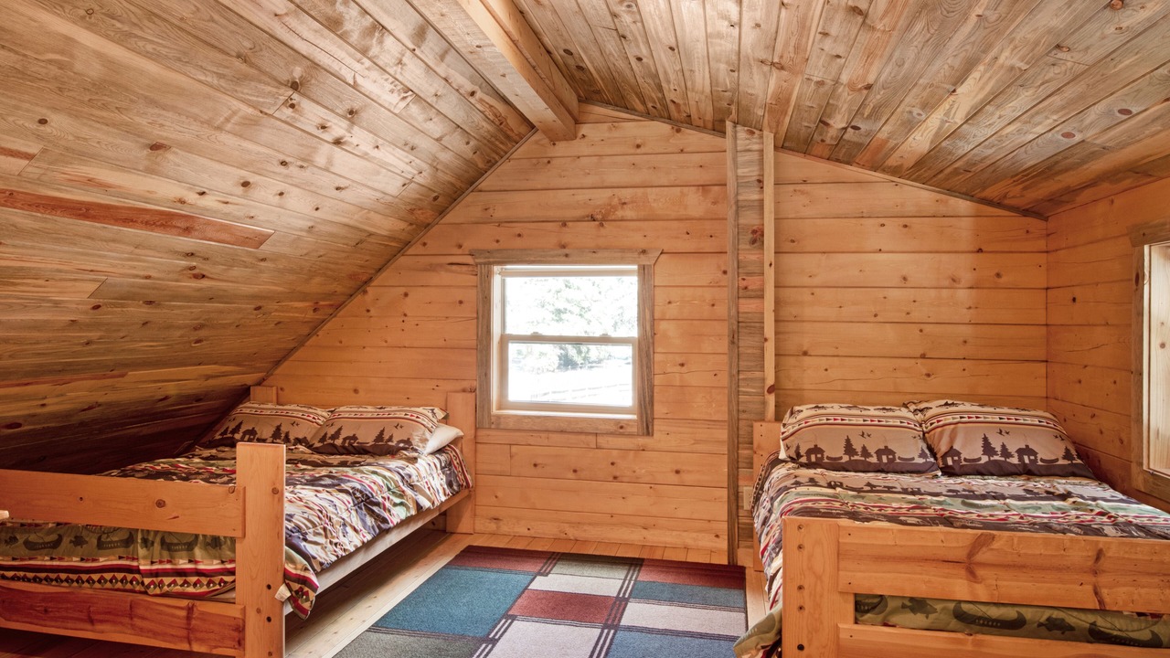 Photo of Bedroom in South Fork