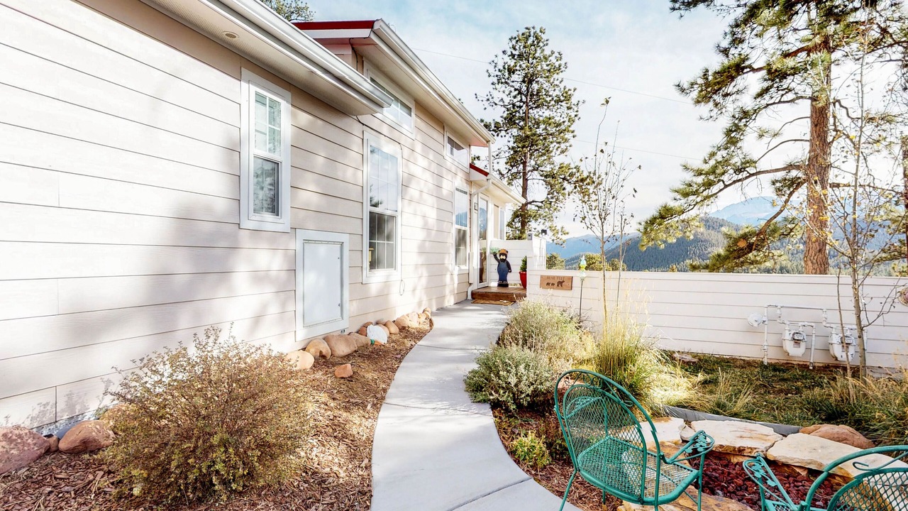 Photo of Patio Balcony in Woodland Park