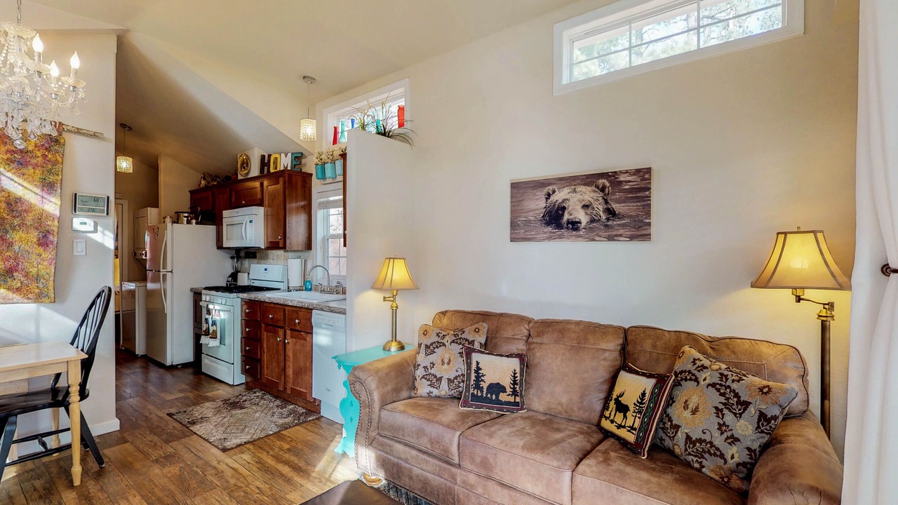 Photo of Livingroom in Woodland Park