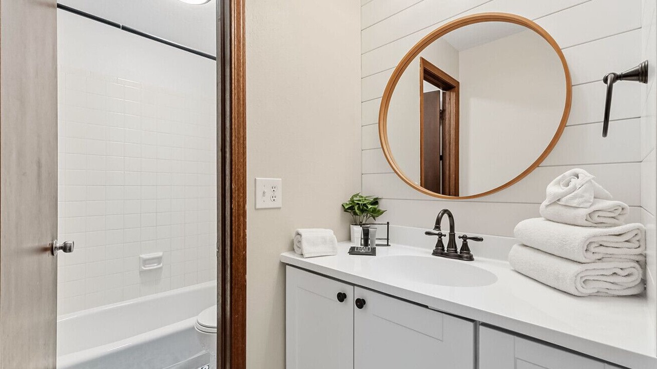 Photo of Bathroom in Dillon