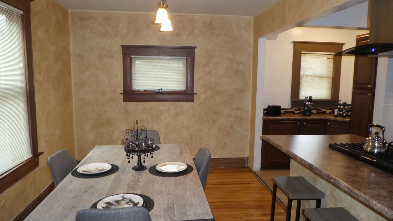 Photo of Livingroom in Central Colorado Springs