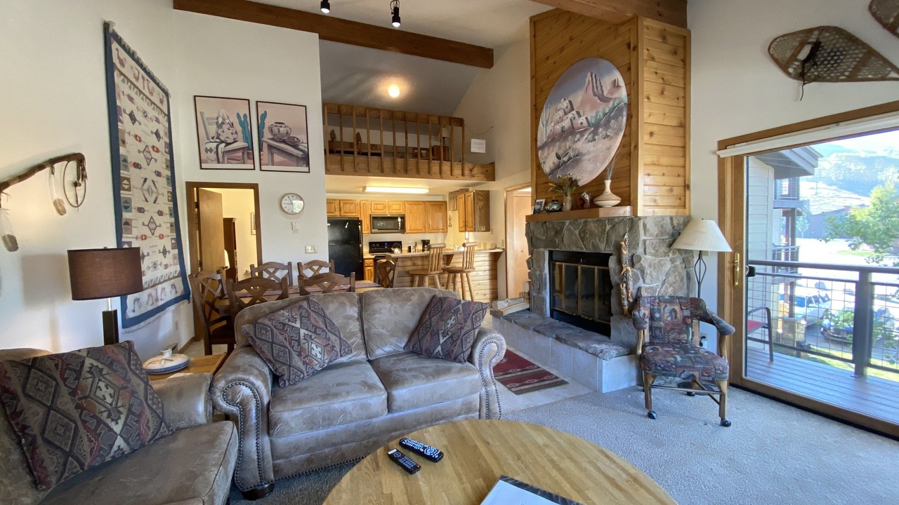 Photo of Livingroom in Crested Butte