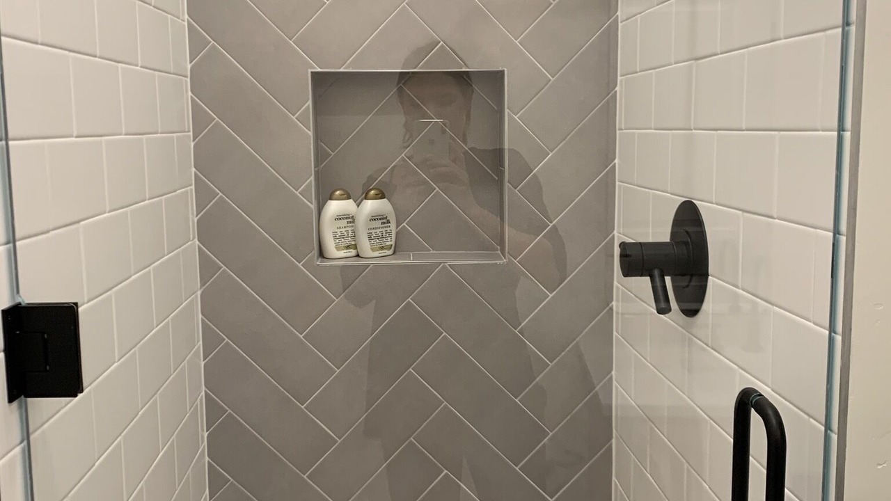 Photo of Bathroom in Red Mountain