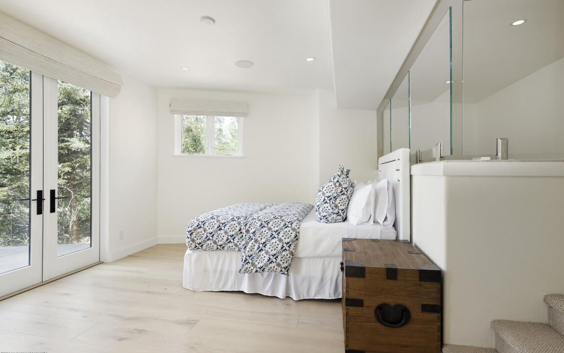 Photo of Bedroom in Red Mountain