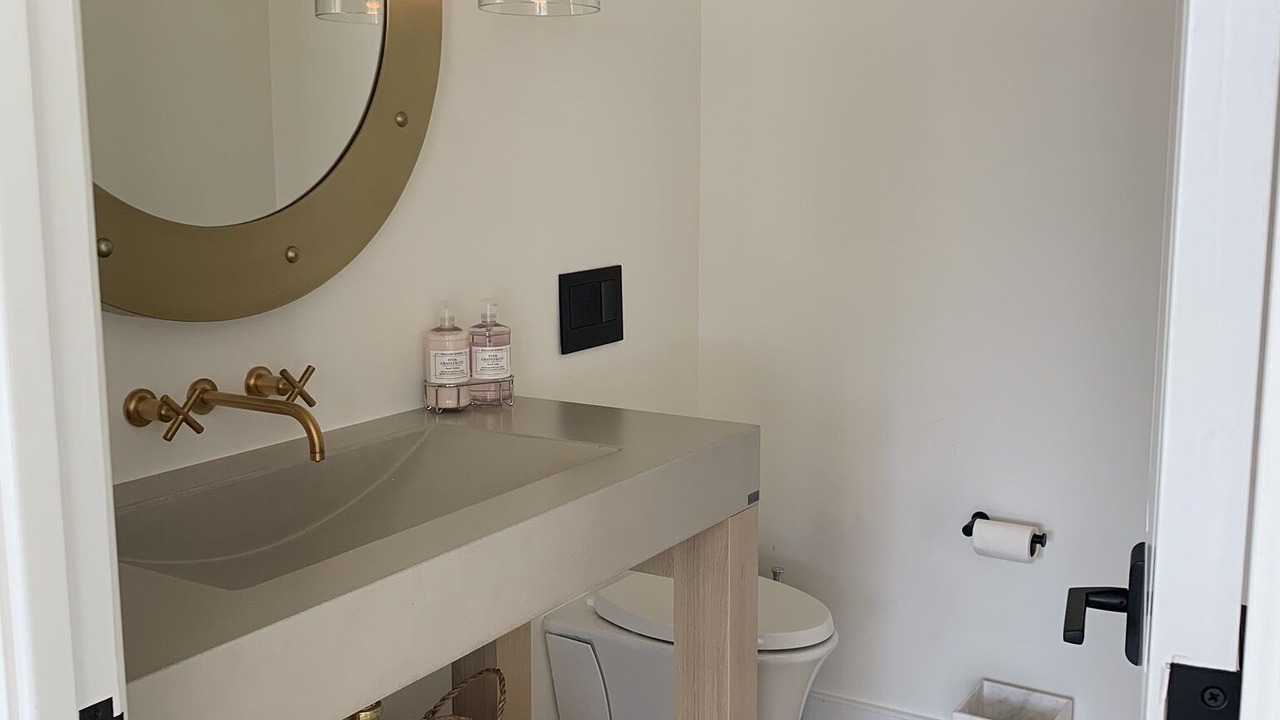 Photo of Bedroom in Red Mountain