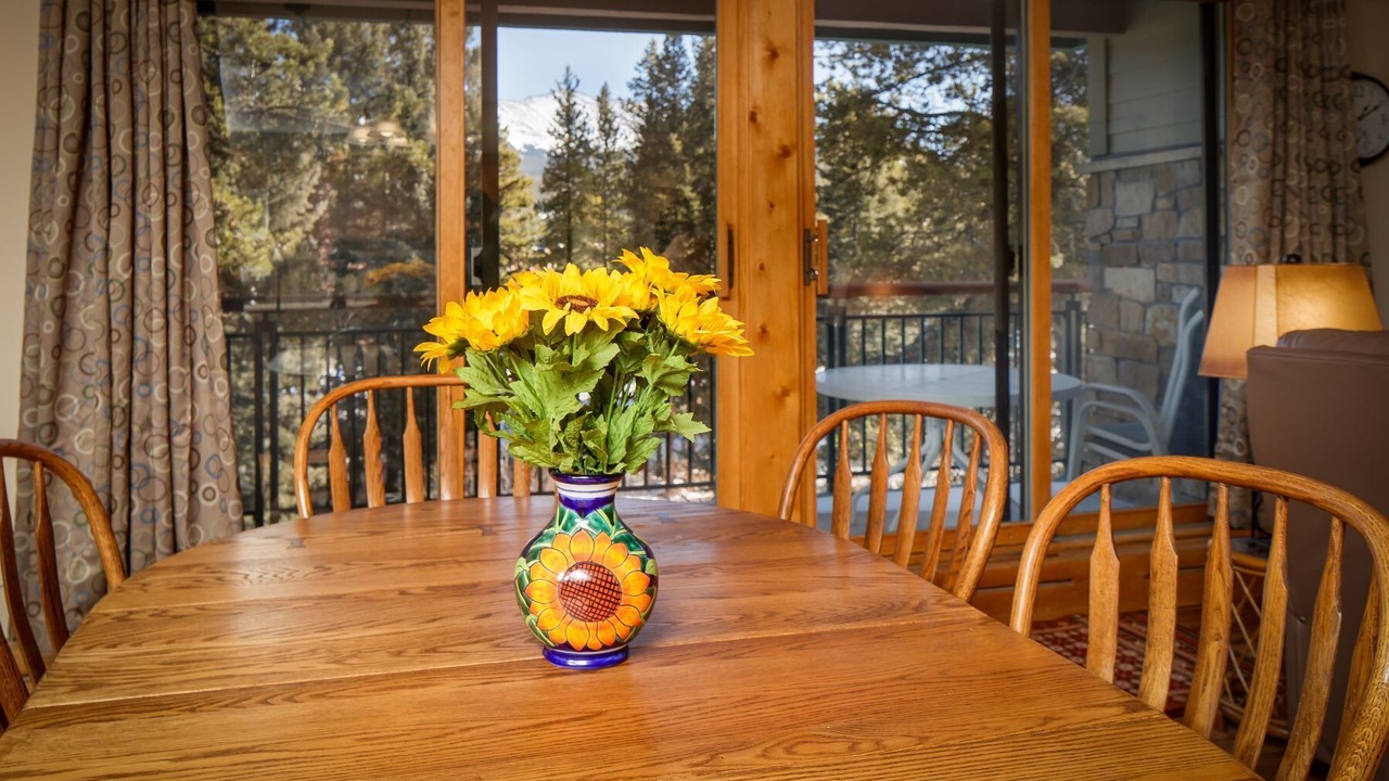 Photo of Patio Balcony in Peak 9