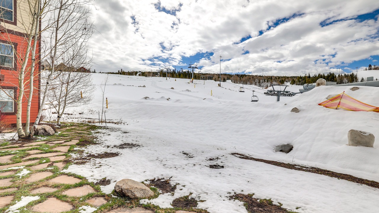 Photo of Outdoor in Silvercreek