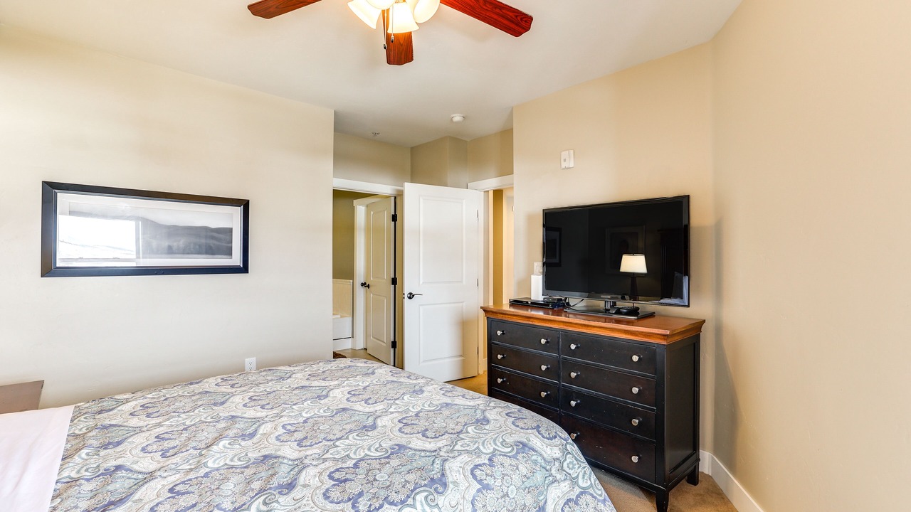 Photo of Bedroom in Silvercreek