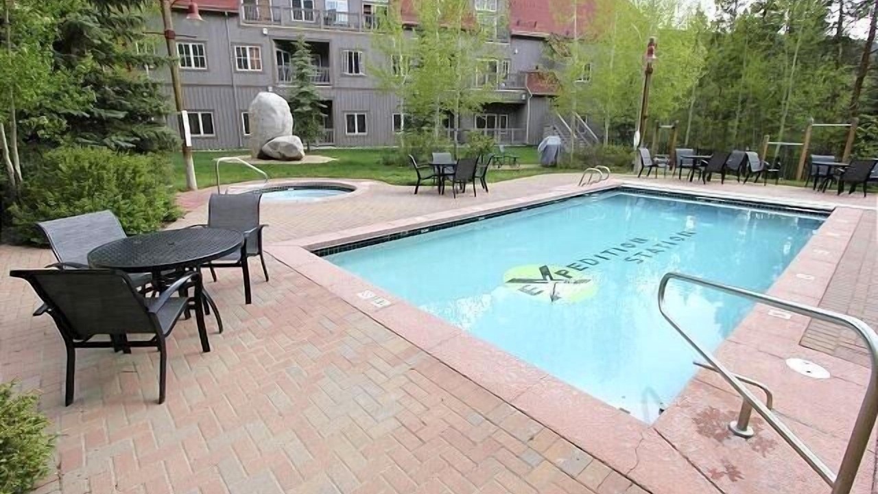 Photo of Outdoor in River Run