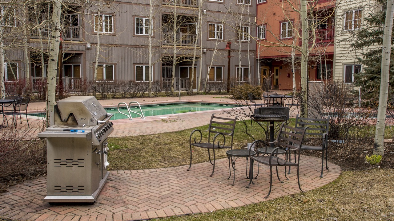 Photo of Outdoor in River Run