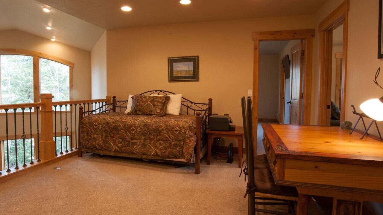 Photo of Bedroom in Keystone