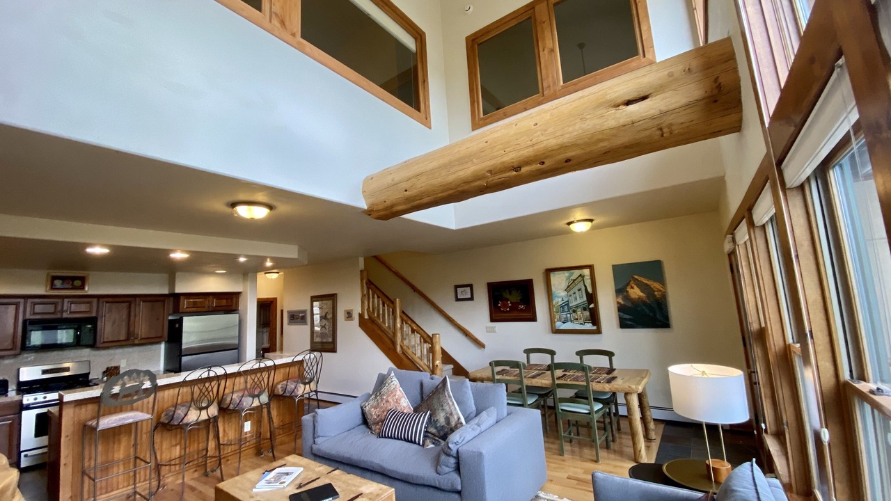 Photo of Livingroom in Crested Butte