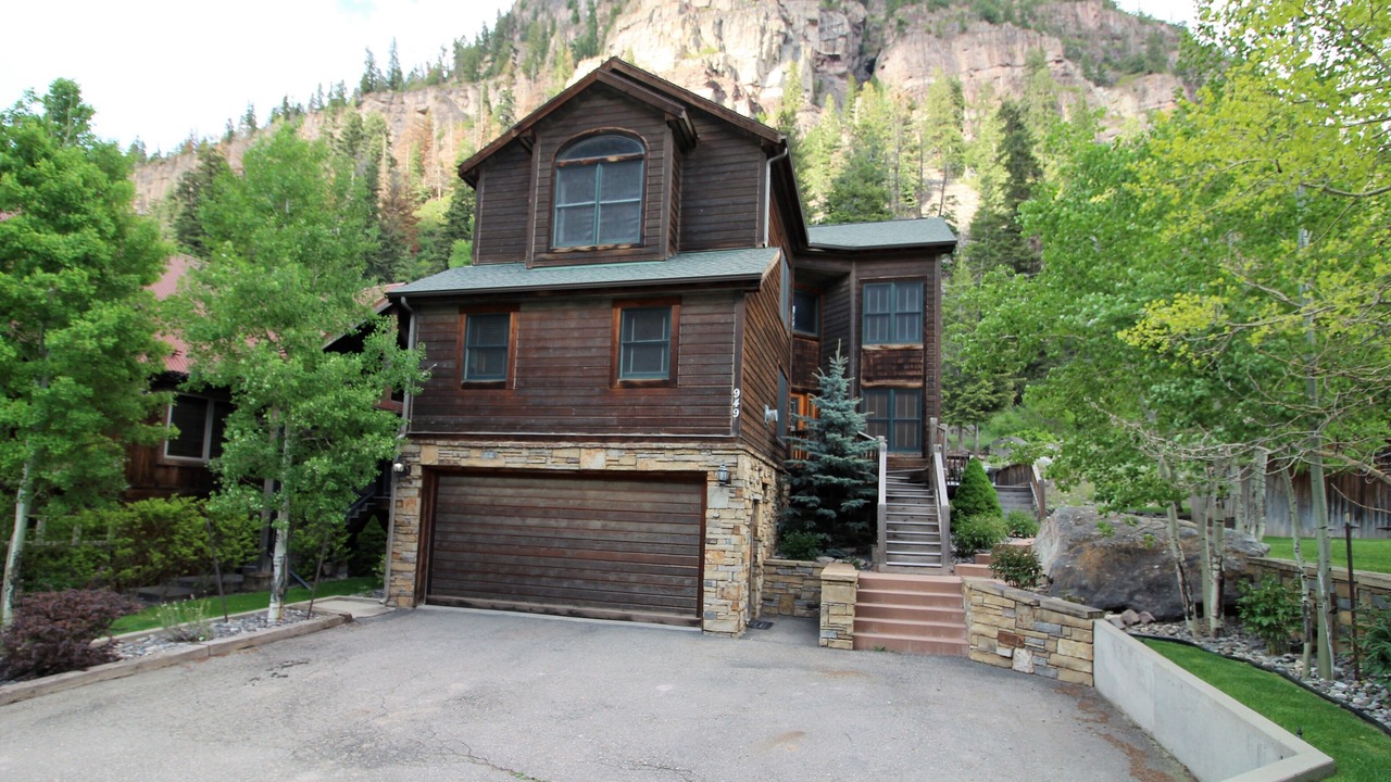 Photo of Bedroom in Ouray