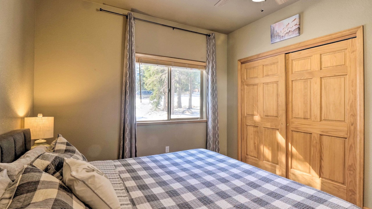Photo of Bedroom in Valley of the Sun
