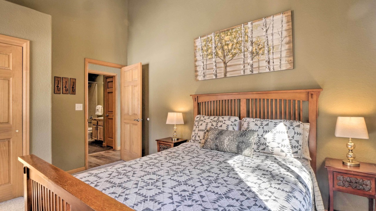 Photo of Bedroom in Valley of the Sun