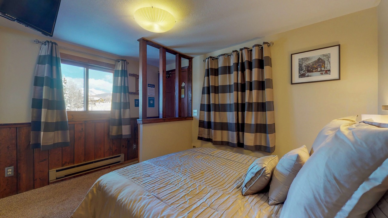 Photo of Bedroom in Crested Butte
