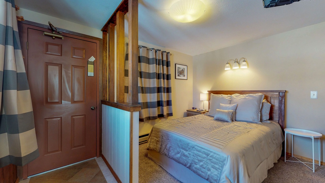Photo of Bedroom in Crested Butte