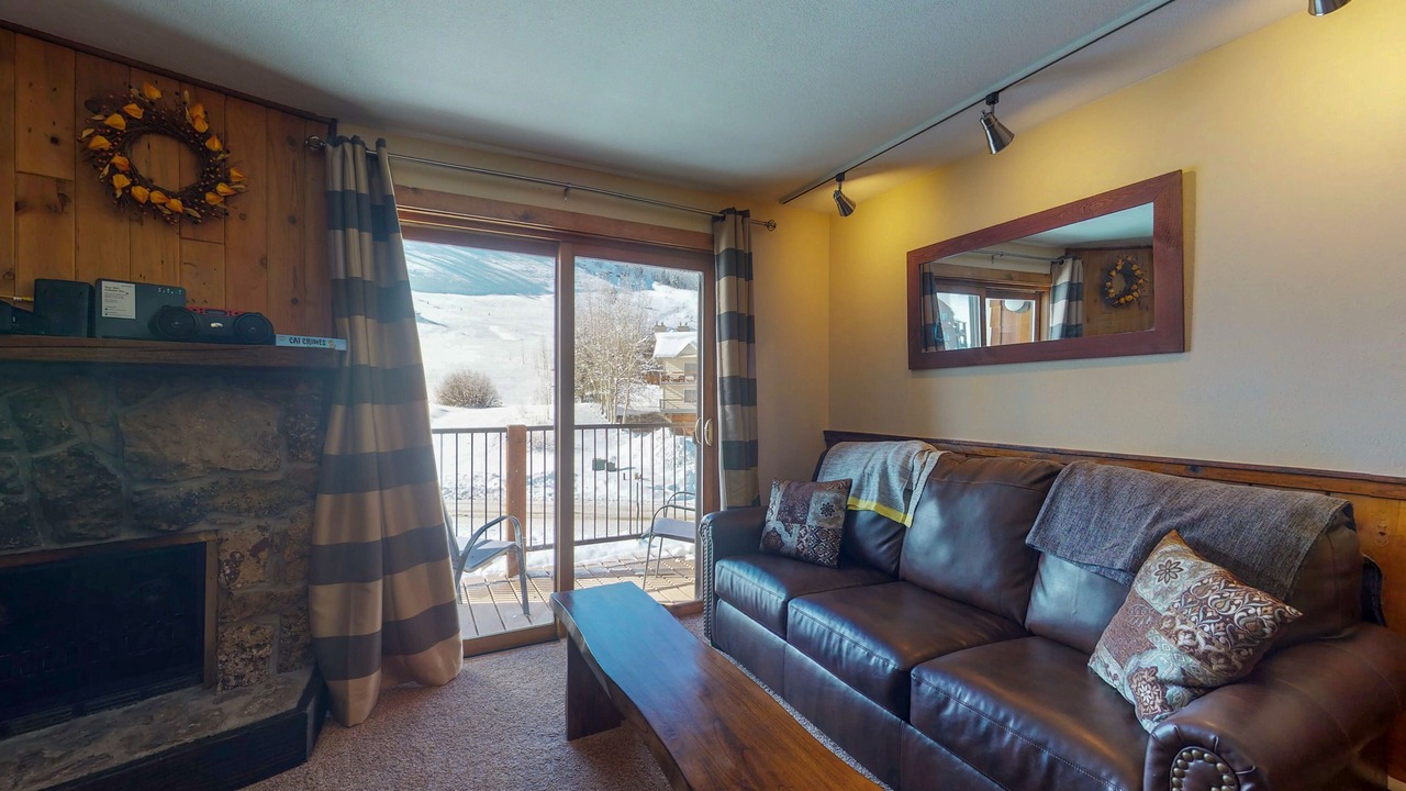Photo of Livingroom in Crested Butte